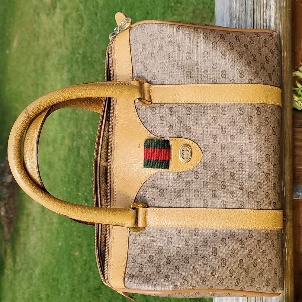 GUCCI MINI GG BOSTON BAG